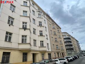 Pronájem bytu 1+1, Praha - Holešovice, Farského, 54 m2