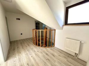 Prodej rodinného domu, Sezemice, Masarykova, 180 m2