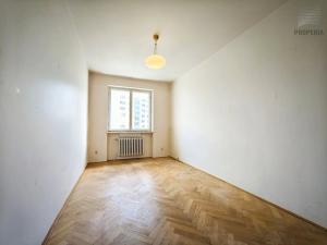 Prodej bytu 3+1, Olomouc, Zamykalova, 81 m2