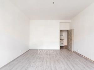 Pronájem bytu 2+1, Praha - Vršovice, 28. pluku, 55 m2