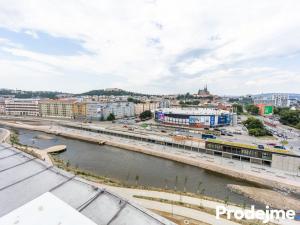 Prodej bytu 2+1, Brno, Bakalovo nábřeží, 55 m2