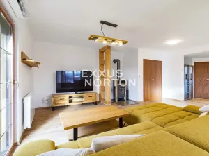 Pronájem rodinného domu, Tuchoměřice, U Špejcharu, 200 m2