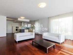 Pronájem rodinného domu, Praha - Dejvice, Štiplova, 219 m2