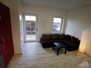 Pronájem bytu 1+kk, Jihlava, Sasovské údolí, 25 m2