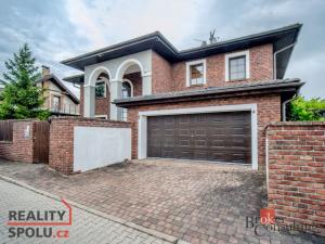 Prodej rodinného domu, Praha - Horní Počernice, Zárybnická, 307 m2