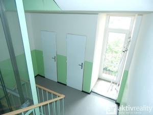 Prodej bytu 2+1, Chomutov, Stavbařská, 63 m2