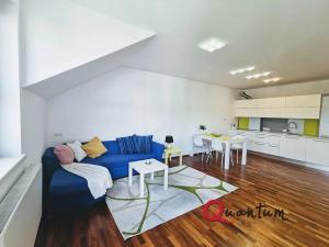 Pronájem bytu 4+kk, Praha - Hrdlořezy, Hrdlořezská, 99 m2
