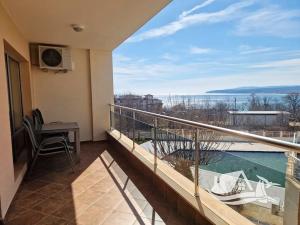 Prodej bytu 3+kk, Bjala, Bulharsko, 92 m2