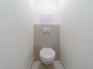 Prodej bytu 2+kk, Praha - Střížkov, Šluknovská, 41 m2