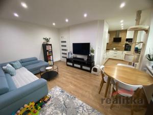 Prodej bytu 2+1, Ostrava - Poruba, Opavská, 51 m2