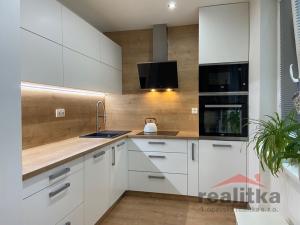 Prodej bytu 2+1, Ostrava - Poruba, Opavská, 51 m2