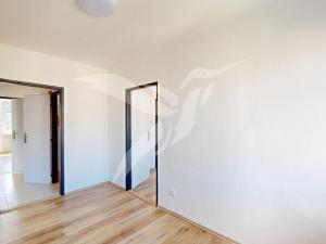 Pronájem bytu 3+1, Praha - Záběhlice, Hrusická, 56 m2