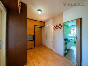 Prodej bytu 3+1, Brno - Bystrc, Štouračova, 72 m2