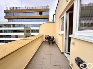 Pronájem bytu 1+kk, Praha, Na bitevní pláni, 25 m2