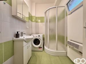 Pronájem bytu 1+kk, Praha, Na bitevní pláni, 25 m2