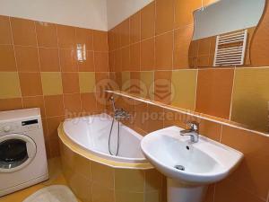 Prodej bytu 1+kk, Praha - Horní Měcholupy, Boloňská, 33 m2
