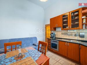 Prodej bytu 2+1, Mariánské Lázně, Třebízského, 82 m2