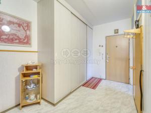 Prodej bytu 3+1, Mariánské Lázně - Úšovice, Na Výsluní, 64 m2