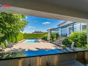 Prodej rodinného domu, Šestajovice, Myslivečkova, 389 m2