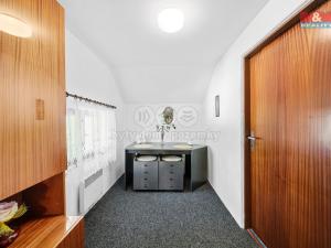 Prodej rodinného domu, Libouchec - Čermná, 88 m2
