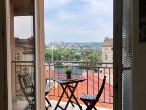 Pronájem bytu 1+kk, Praha - Smíchov, Kotevní, 40 m2