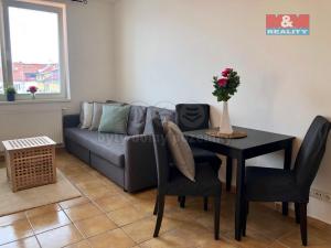 Pronájem bytu 1+kk, Praha - Smíchov, Kotevní, 40 m2