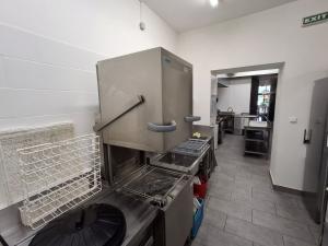 Pronájem obchodního prostoru, Kolín, 119 m2