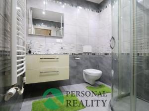 Prodej bytu 2+kk, Karlovy Vary, Svahová, 64 m2