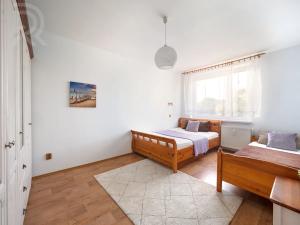Prodej bytu 2+1, Dolní Bousov, 56 m2
