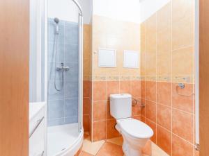 Pronájem bytu 2+kk, Hradec Králové - Třebeš, Svatojánská, 32 m2