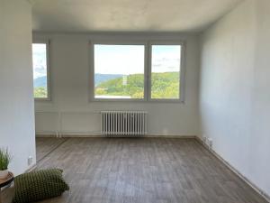 Pronájem bytu 3+1, Litvínov, Valdštejnská, 66 m2