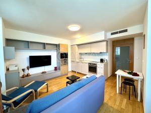 Pronájem bytu 2+kk, Praha - Žižkov, Pitterova, 45 m2