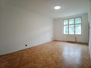 Pronájem bytu 2+kk, Praha - Žižkov, Jeseniova, 50 m2