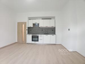 Pronájem bytu 2+kk, Praha - Žižkov, Jeseniova, 50 m2