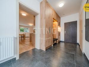 Prodej bytu 2+kk, Frýdek-Místek, Na Poříčí, 77 m2
