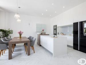 Prodej bytu 3+1, Soběslav - Soběslav I, náměstí Republiky, 103 m2