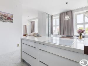 Prodej bytu 3+1, Soběslav - Soběslav I, náměstí Republiky, 103 m2