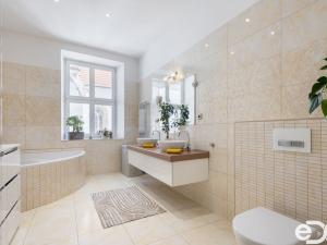 Prodej bytu 3+1, Soběslav - Soběslav I, náměstí Republiky, 103 m2