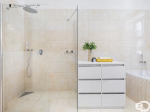 Prodej bytu 3+1, Soběslav - Soběslav I, náměstí Republiky, 103 m2