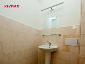 Pronájem bytu 1+1, Praha - Dejvice, Jugoslávských partyzánů, 47 m2