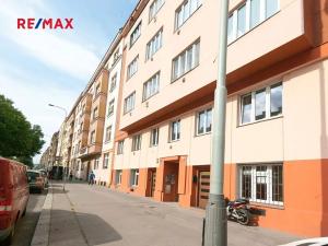 Pronájem bytu 1+1, Praha - Dejvice, Jugoslávských partyzánů, 47 m2