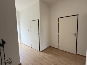 Prodej bytu 2+1, Vsetín, Na Kamencoch, 81 m2