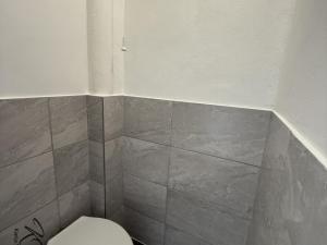 Prodej bytu 2+1, Vsetín, Na Kamencoch, 81 m2