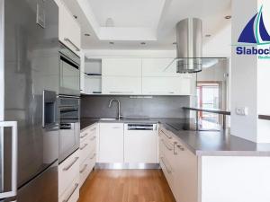 Prodej bytu 4+kk, Beroun, Na Golfu, 118 m2