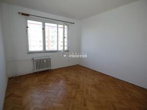 Pronájem bytu 2+1, Praha - Záběhlice, Přesličková, 60 m2