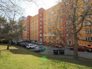 Pronájem bytu 2+1, Praha - Záběhlice, Přesličková, 60 m2