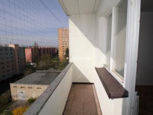 Pronájem bytu 2+1, Praha - Záběhlice, Přesličková, 60 m2