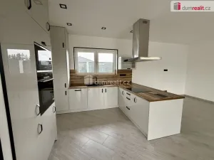 Prodej rodinného domu, Velká Hleďsebe, K Malé Hleďsebi, 177 m2