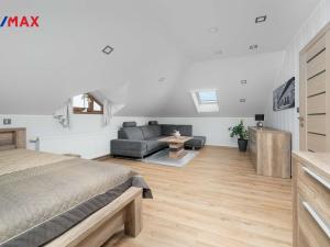 Prodej rodinného domu, Držkov, 232 m2