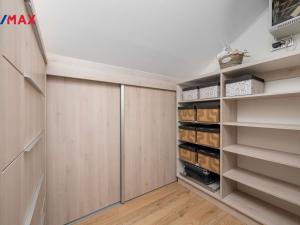 Prodej rodinného domu, Držkov, 232 m2